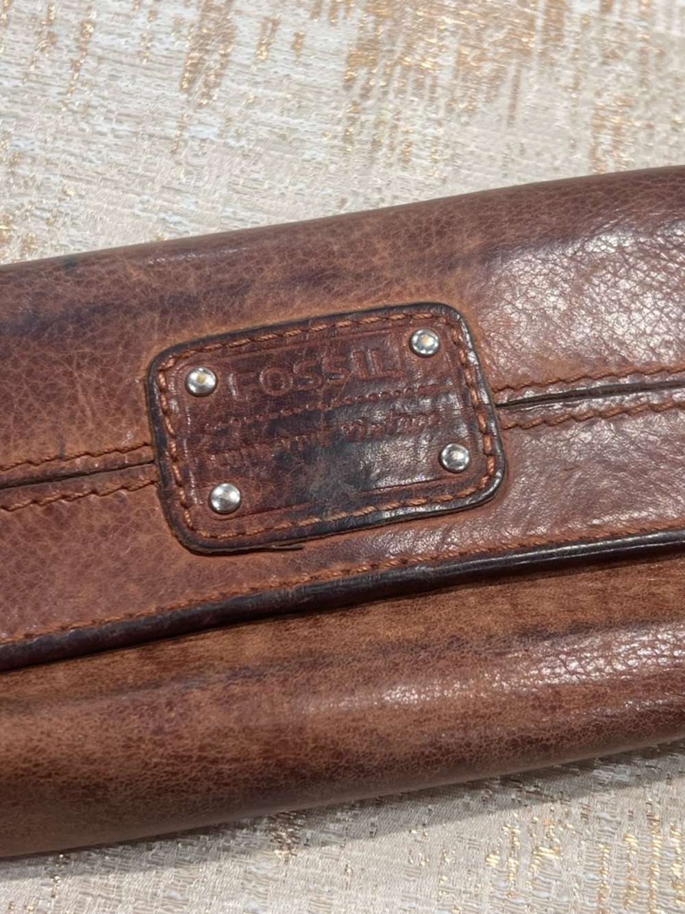 Fossil Brown Distressed Leather Wallet with Rivet Patch